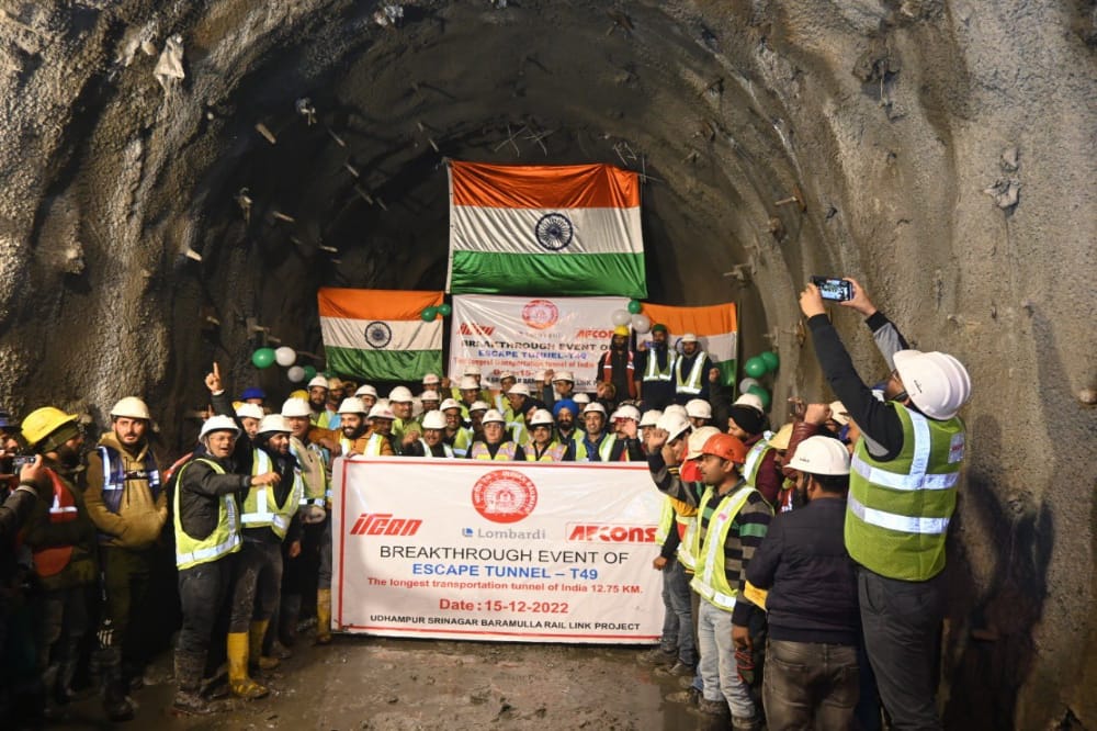 10BC012F-B78D-4E0E-A2EF-DD4CB782164B