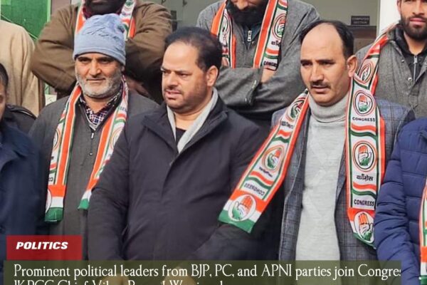 Prominent political leaders from BJP,PC,APNI party join Congress