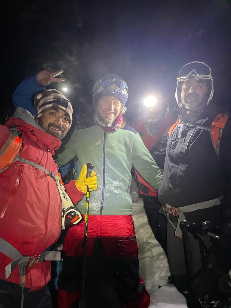 2A723A39-47B2-4689-B6DC-8C95433336A6