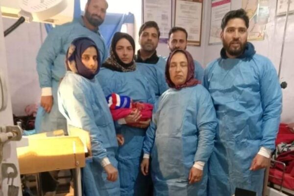 All is well: Doctors successfully deliver baby in “3 idiots” style in Keran