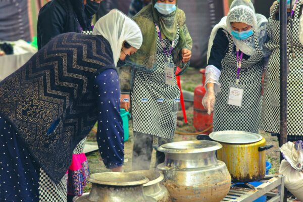 Meet first lady ‘Kashmiri Wazas’ from central Kashmir