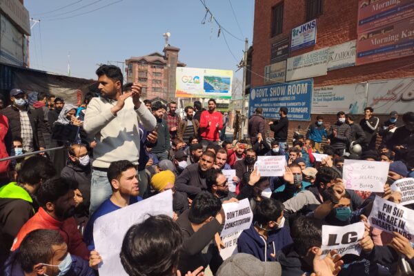 JKSSB Job Aspirants Protest in Srinagar, Demand Complete Ban on APTECH Ltd