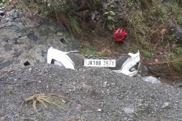 Kulgam man dies in car accident in Ramban