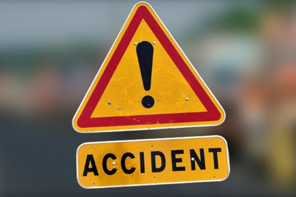 SPO killed, two others injured in Srinagar road accident