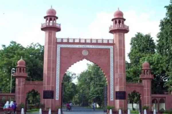 Indiscriminate firing at Aligarh Muslim University; Three injured in gunshots, incidents at VM Hall and SS North