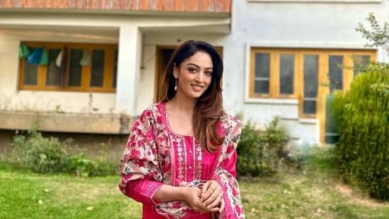 Actor Sandeepa Dhar, a proud Kashmiri Pandit, who visited her home in Kashmir recently, talks about how she and her parents felt.