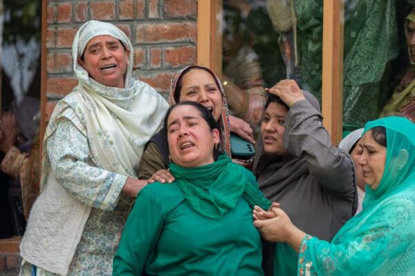 In Jehlum Boat Capsize, Mother Yet To Find Missing Son, Grandson