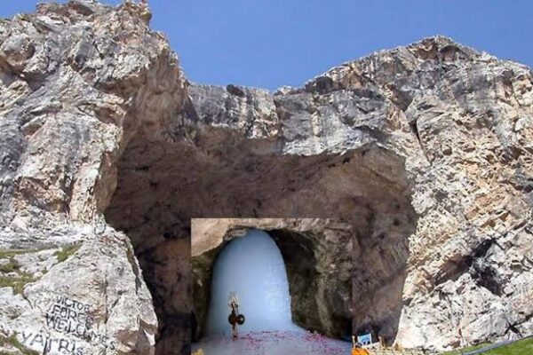 Blacklisted firm selected for Amarnath Yatra arrangements