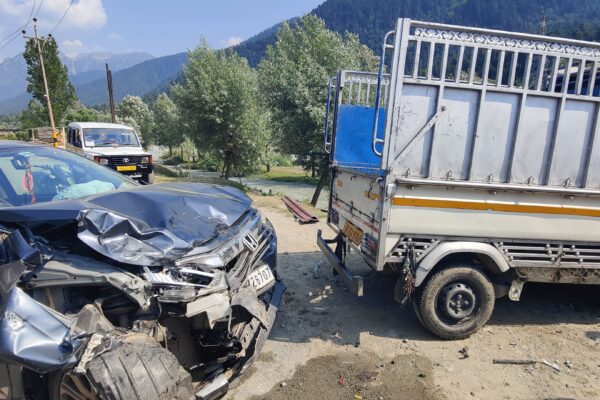 Accident in Satrina Kangan: 5 Injured, Including 3 Yatris and 2 locals.