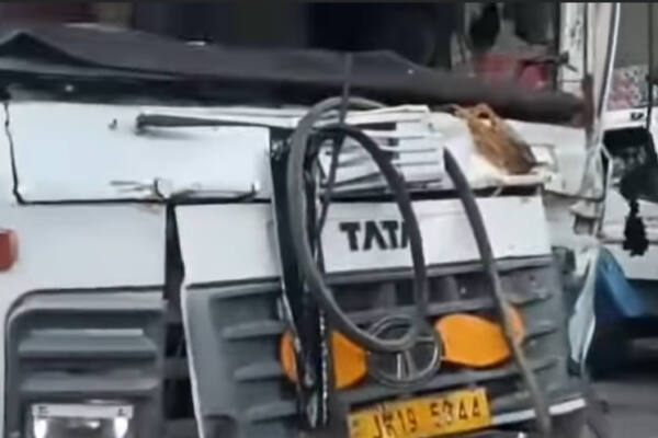  J&K:Dumper hits 7 vehicles on Jammu-Srinagar National Highway