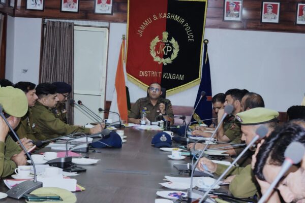 SSP Kulgam chairs crime/security review meeting held at DPO kulgam