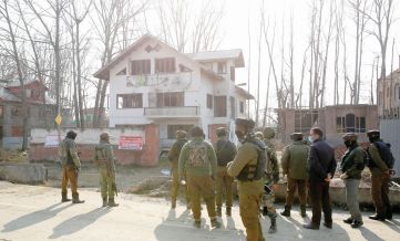 Gunfight Breaks Out In Khanyar Srinagar