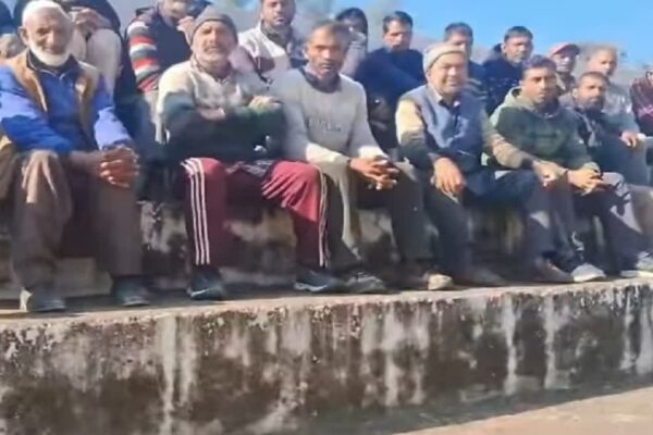 Kashmiri Shawl Sellers Harassed in Himachal, Threatened to Leave the State: J&K Students Association