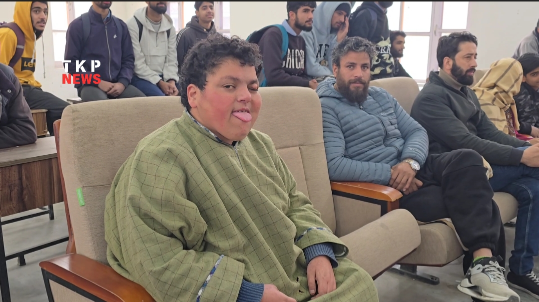 Screenshot_2024-12-03-22-35-16-50_7ecc343528d84aae1423bfb8eca3bd44