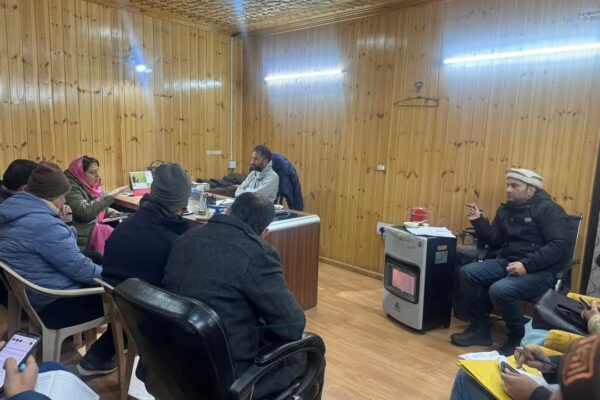 MLA Kangan Reviews Snow Preparedness Meeting in Kangan Subdivision