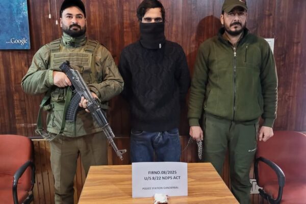 District Police Ganderbal Arrests Drug Peddler, Seizes Contraband Substance