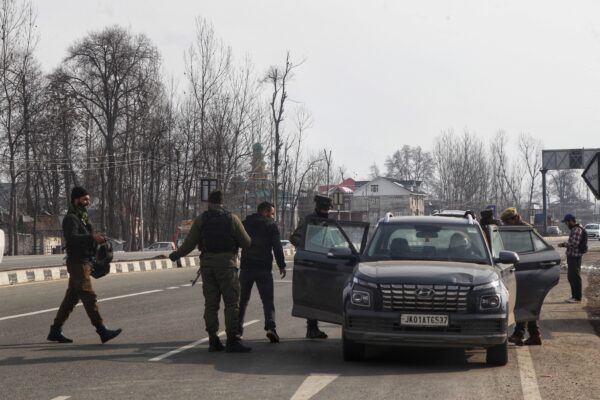 Tight Security Arrangements in Kulgam Ahead of PM Modi’s Kashmir Visit