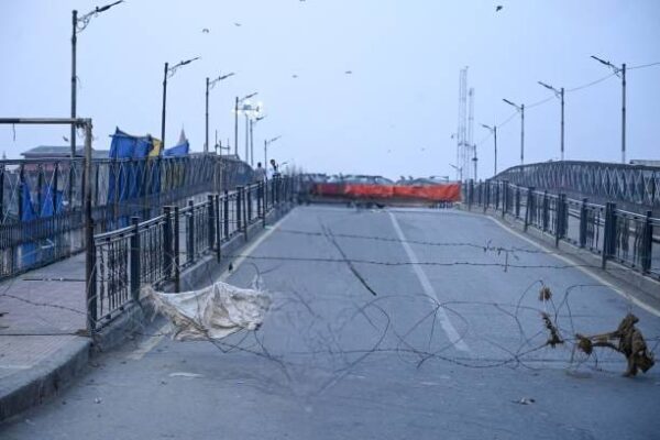 Amira Kadal pedestrian footbridge 40% complete: Officials