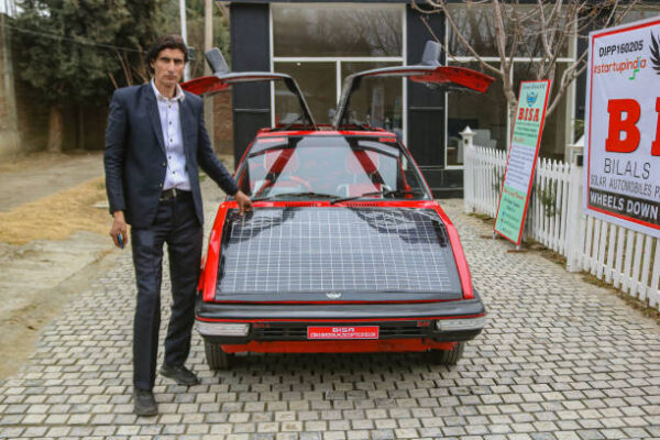 Kashmiri Math Teacher’s Solar Car, India’s First, Set to Hit Srinagar Roads