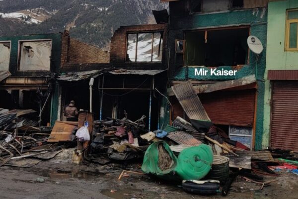 “Sonamarg Market Fire: Community United in Heartbreak as Lives and Livelihoods Go Up in Flames”