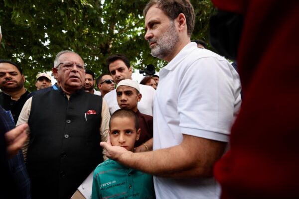 Don’t worry, everything will be normal: Rahul consoles school children in Poonch