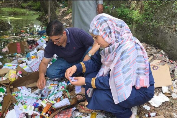 Huge Stock of Medicines Worth Lakhs Found Dumped in Forest Canal at Gundrehman, Ganderbal; Authorities Launch Investigation
