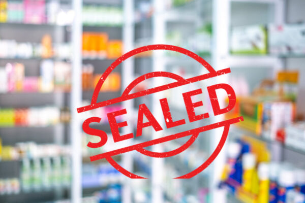 JK Govt cracks down on pharmacies; 8 licences cancelled, 75 outlets sealed