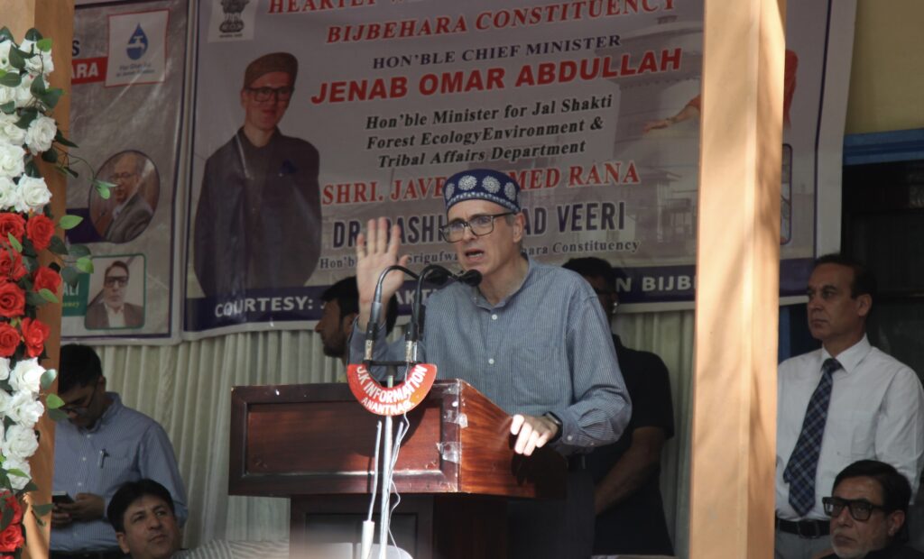 93bfea3cc851faf86c8bcf22ee1377d5