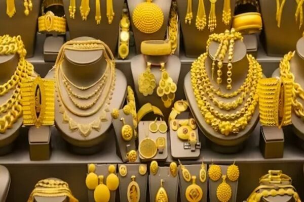 Gold Touches Lifetime High Of Rs 1.05 Lakh/10g On Tariff Jitters